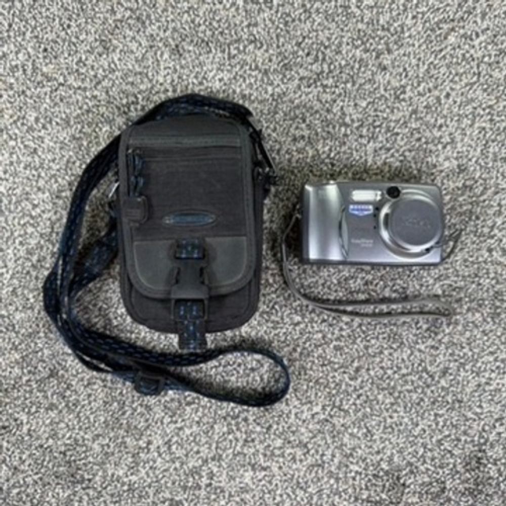 Kodak EasyShare DX4530 Digital Camera 5.0MP 3x Optical Zoom Lowepro‎ NOT TESTED